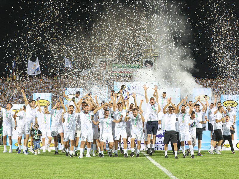 جشن قهرمانی ملوان در لیگ دسته یک فوتبال